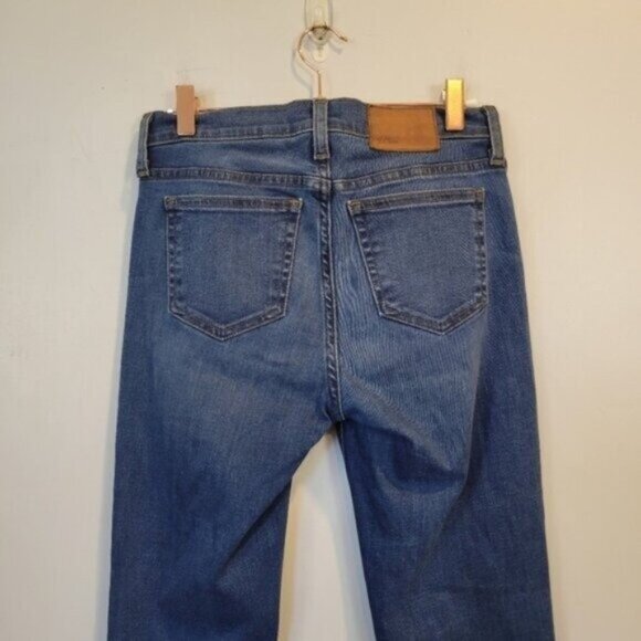 J. Crew | Matchstick Slim Skinny Mid Rise Medium Wash Jeans - Picture 4 of 6